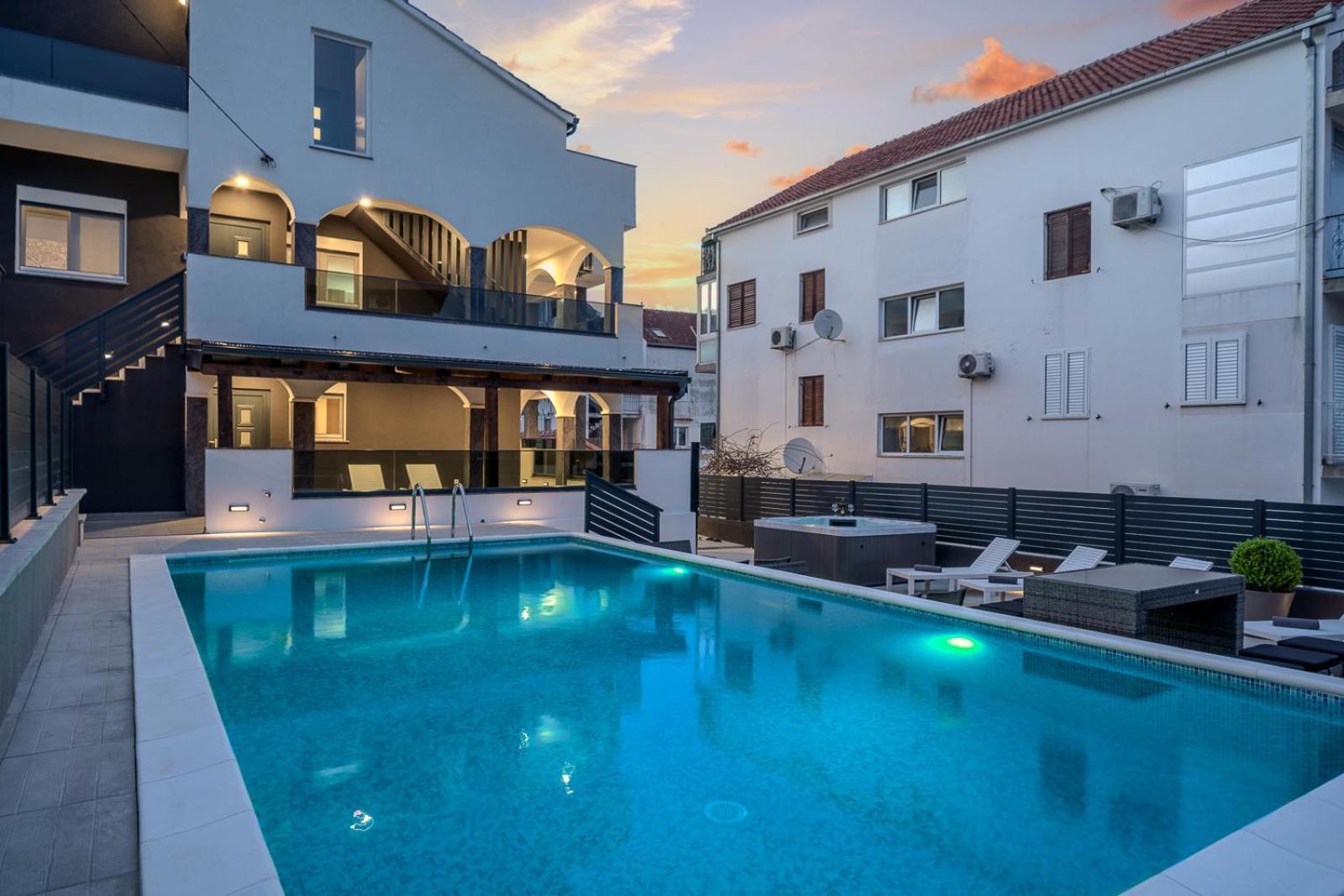 Villa Diamond Трогир Экстерьер фото